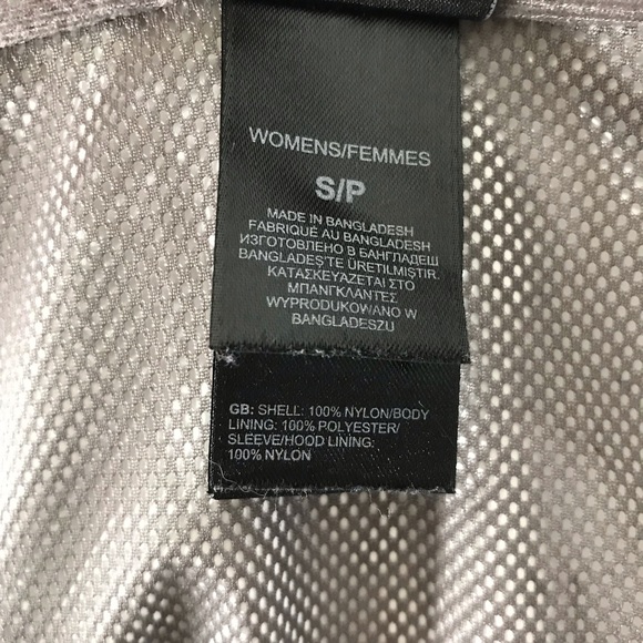 The North Face Rain Jacket Resolve Hood Waterproof - Picture 7 of 8